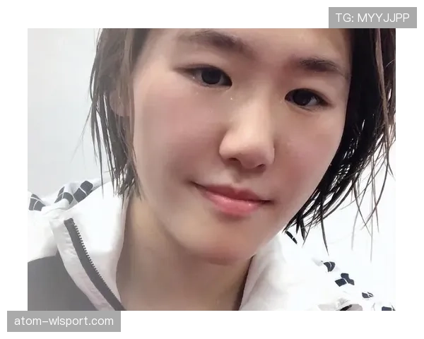 叶诗文新家曝光，浴室比普通人衣柜还大，这享受也太反差了吧